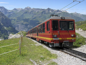 Svizzera Ferrovia a scartamento ridotto con cremagliera Jungfraubahn