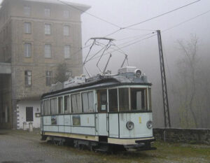 AFBO 1 Piazzale Stazione in Oropa Santuario in autunno