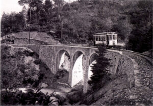 TBO Tramvia Biella-Oropa Elettromotrice 5 sul Ponte dei Tre Archi