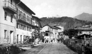 TBO Tramvia Biella-Oropa Il Tram alla fermata di Cossila S. Giovanni (Cantone Benna)