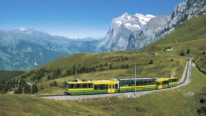 WAB Wengernalpbahn-Wetterhorn-sommer