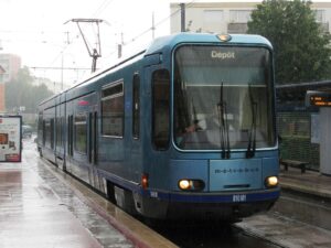 Tramway nel Mondo Metrobus Parigi 810 M1