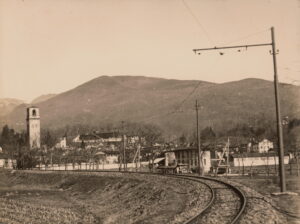 FEB Ferrovia Biella-Balma in arrivo ad Andorno Micca