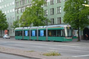 Tramway nel Mondo Strassenbahn-helsinki-am-06.06.2012